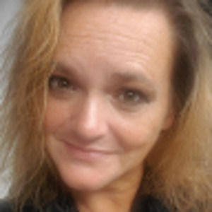 Meet your Posher, Loretta